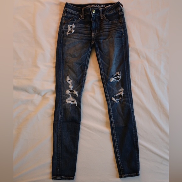 American Eagle Outfitters - Distressed Patched Jeggings - Picture 2 of 10